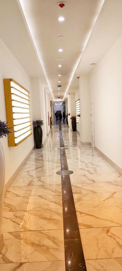 Luxury Sea View Orbi City Batumi Exteriör bild