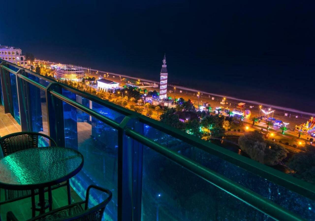 Luxury Sea View Orbi City Batumi Exteriör bild